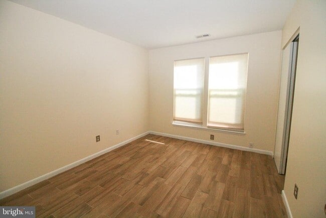 Building Photo - 11325 Halethorpe Terrace