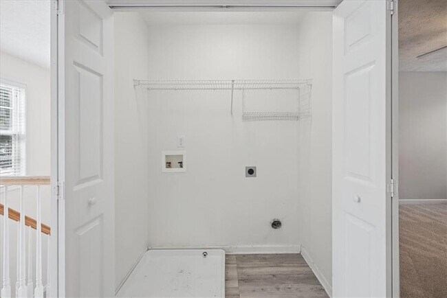 Building Photo - 506 Weatherstone Ct