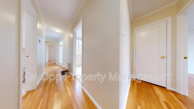 Building Photo - 1782 35th Ave