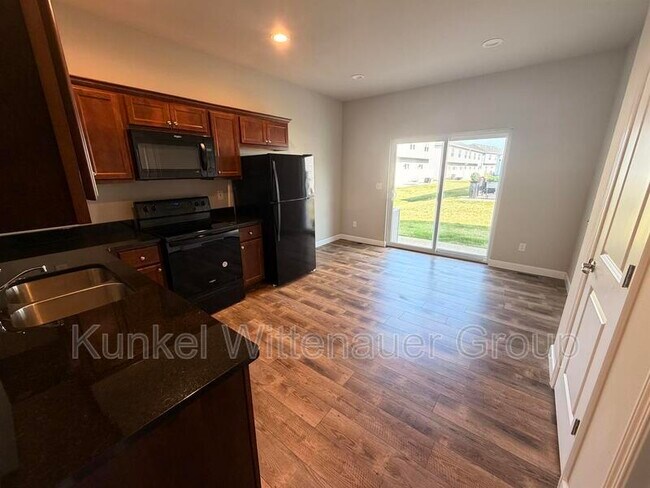 Building Photo - 8401-E ALLIED WAY