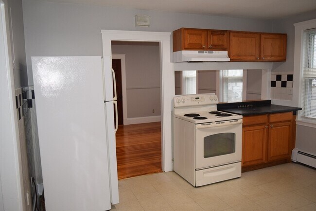 Building Photo - 12 Arthur Ave