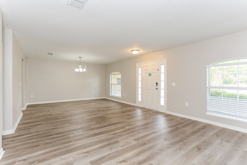 Building Photo - 97122 Yorkshire Dr