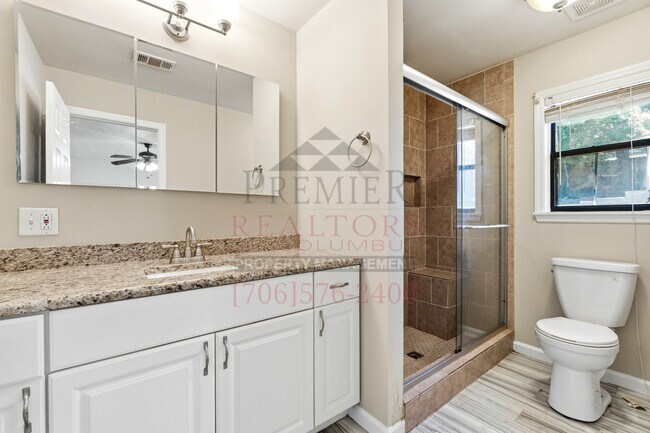 Building Photo - 520 Asa Dr