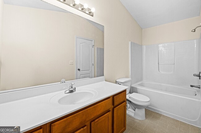 Building Photo - 1352 Rogers Trce
