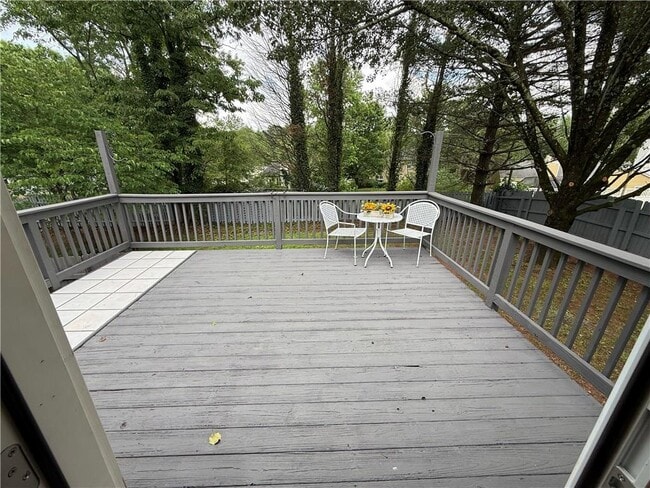 Building Photo - 10415 Plantation Bridge Dr