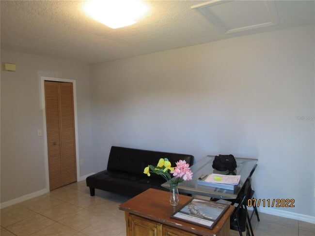 Building Photo - 934 Caribbean Dr
