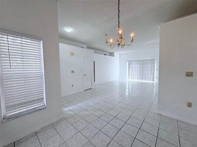 Building Photo - 11732 Cuxham Dr
