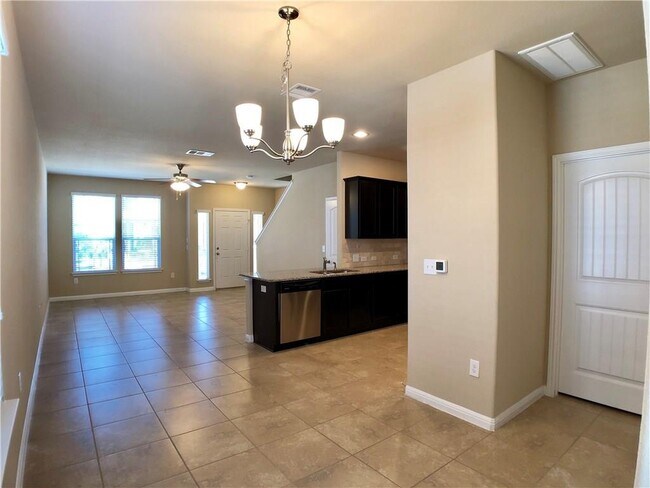 Building Photo - 205 Cane River Rd