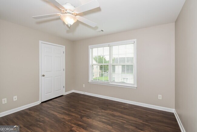 Building Photo - 1201 Loowit Falls Ct