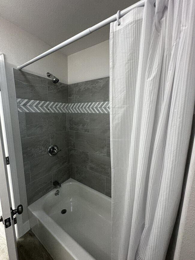 Building Photo - 3221 San Carlos Way