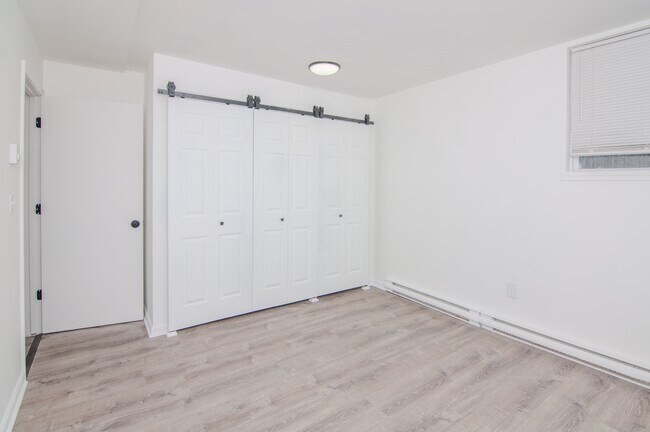 Building Photo - 4194 Packard St