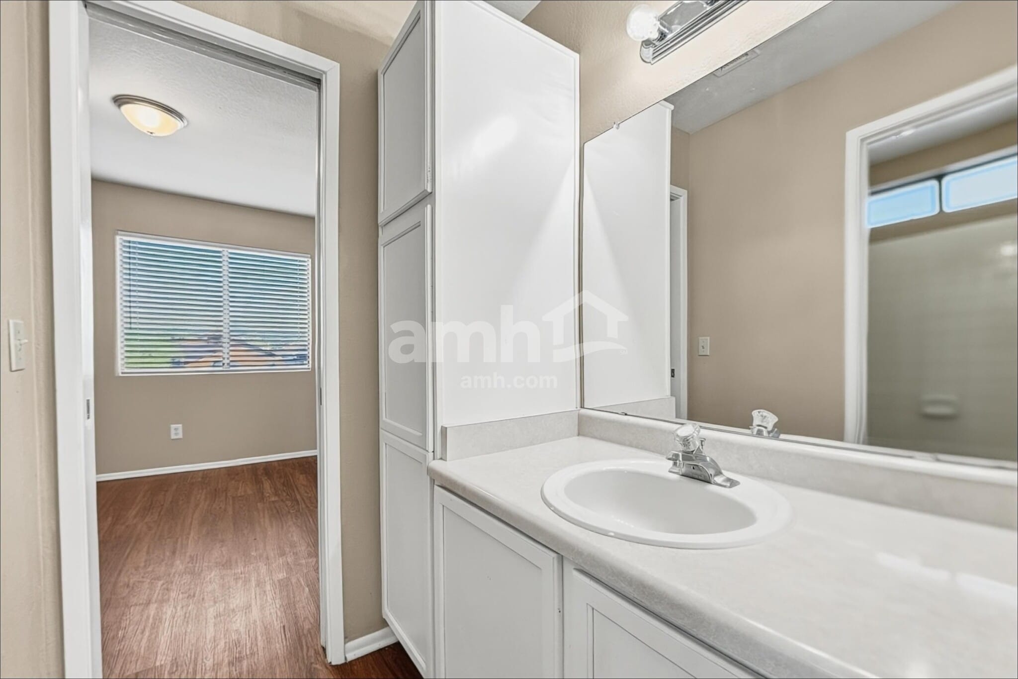 Building Photo - 9957 E Paseo San Ardo