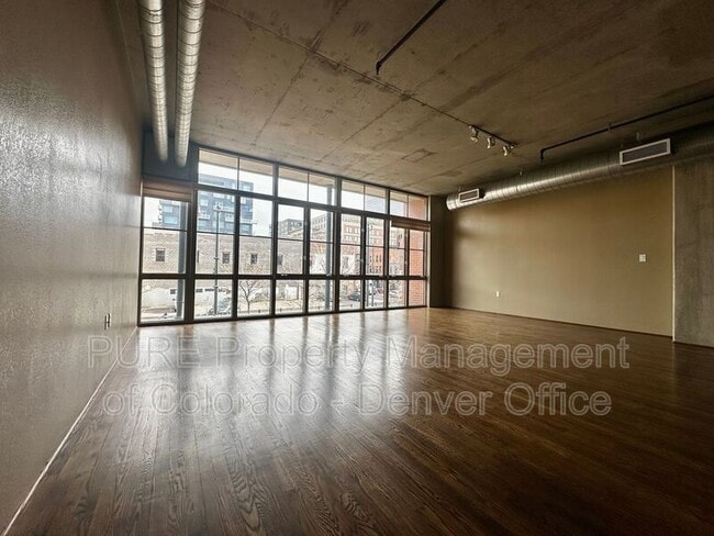 Building Photo - 1499 Blake St