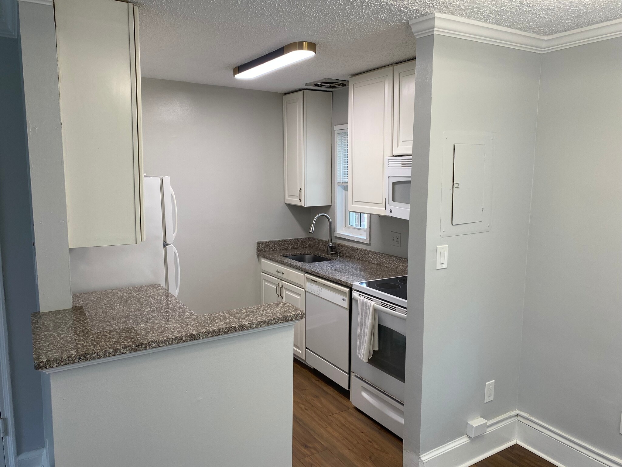Renovated Kitchen - 1706 W Abingdon Dr