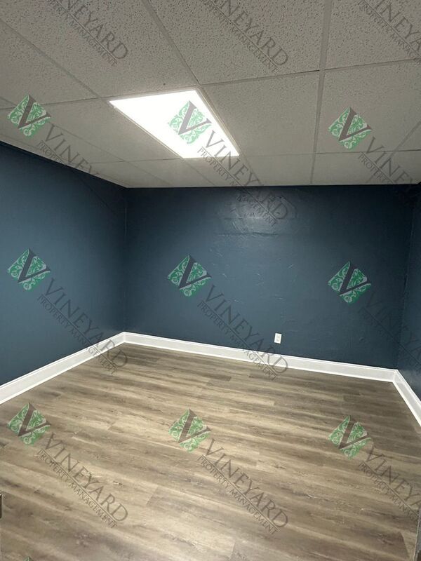 Building Photo - 261 Ridgeway Rd