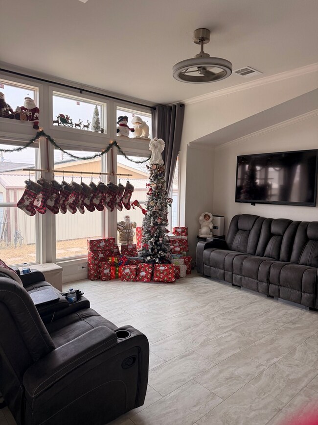 Building Photo - 7142 W 29th St