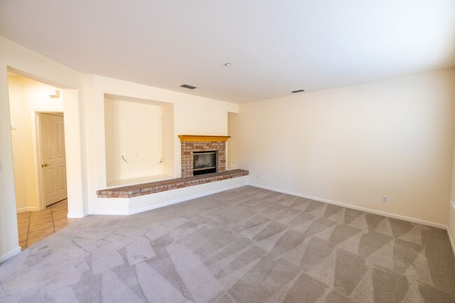 Building Photo - Beautiful home in Bailey Ranch!