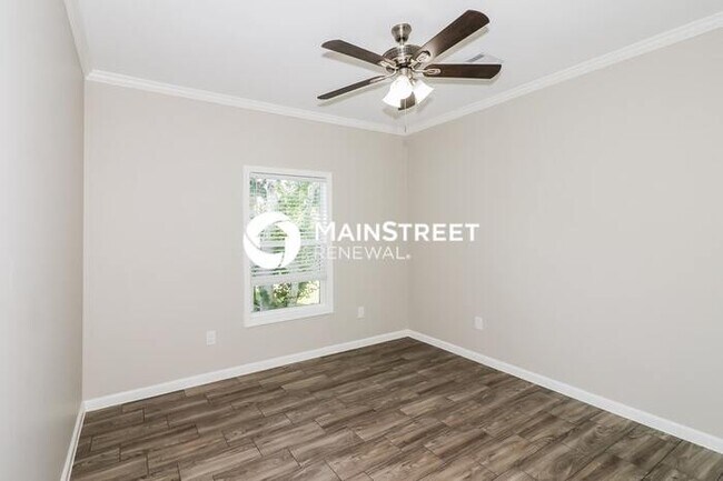 Building Photo - 4 Bedroom Pet-Friendly Home in Houston, TX with Main Street Renewal