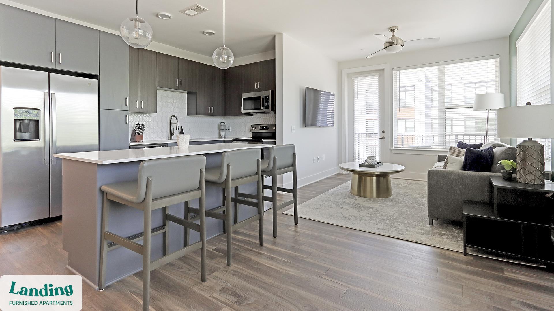 Building Photo - 2201 Glenwood Ave SE