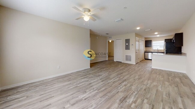 Building Photo - 9059 N Mendoza Way