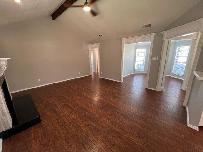 Building Photo - COMING SOON, JANUARY 10TH:  Beautifully Remodeled 3/2/2 Home, Generously updated Smart Home - For...