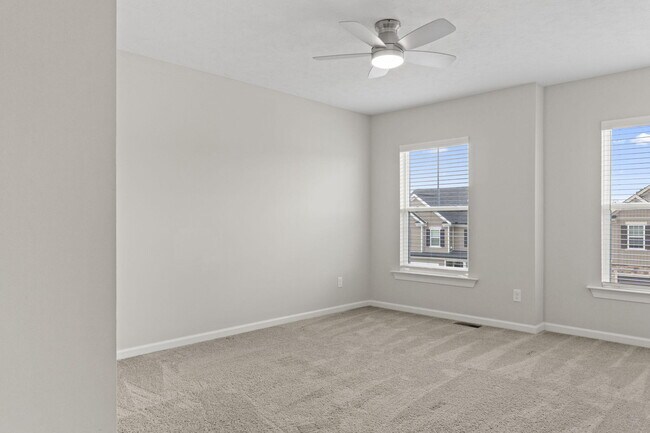 Building Photo - 912 Newburn Dr