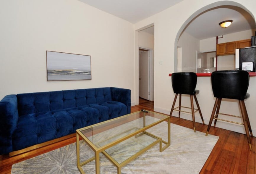 Building Photo - 7 E 91st St