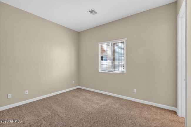 Building Photo - 1367 S Country Club Dr