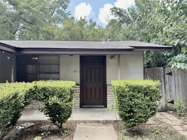 Building Photo - 4708 Red River St