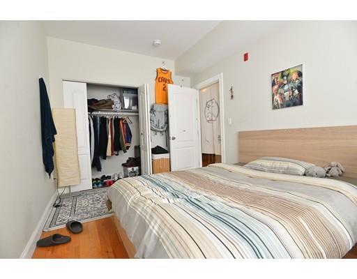 Building Photo - 141 Brighton Ave
