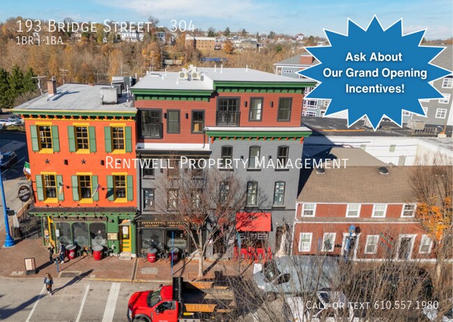 Building Photo - 193 Bridge St