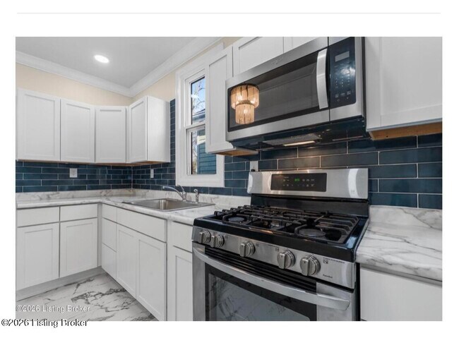 Building Photo - 2205 Bolling Ave