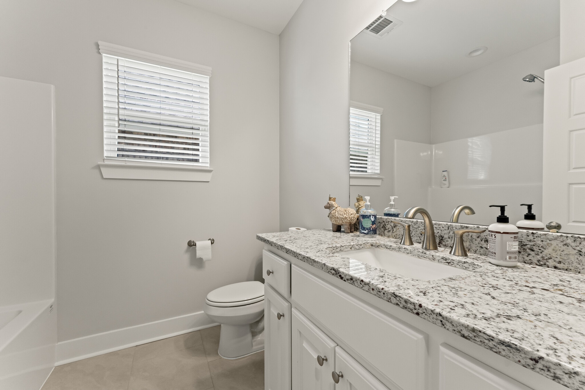 Building Photo - 3145 Creekmere Ln