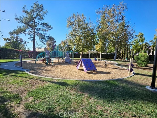 Building Photo - 1381 Burwood St