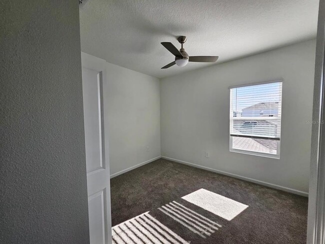 Building Photo - 5828 Meditation Dr