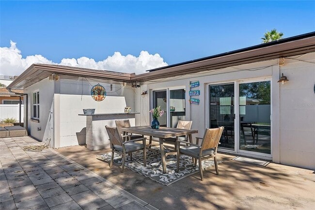 Building Photo - 10132 4th St E