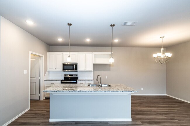 Building Photo - 1220 Preston Trails