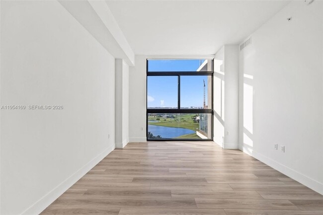 Building Photo - 101 Diplomat Pkwy