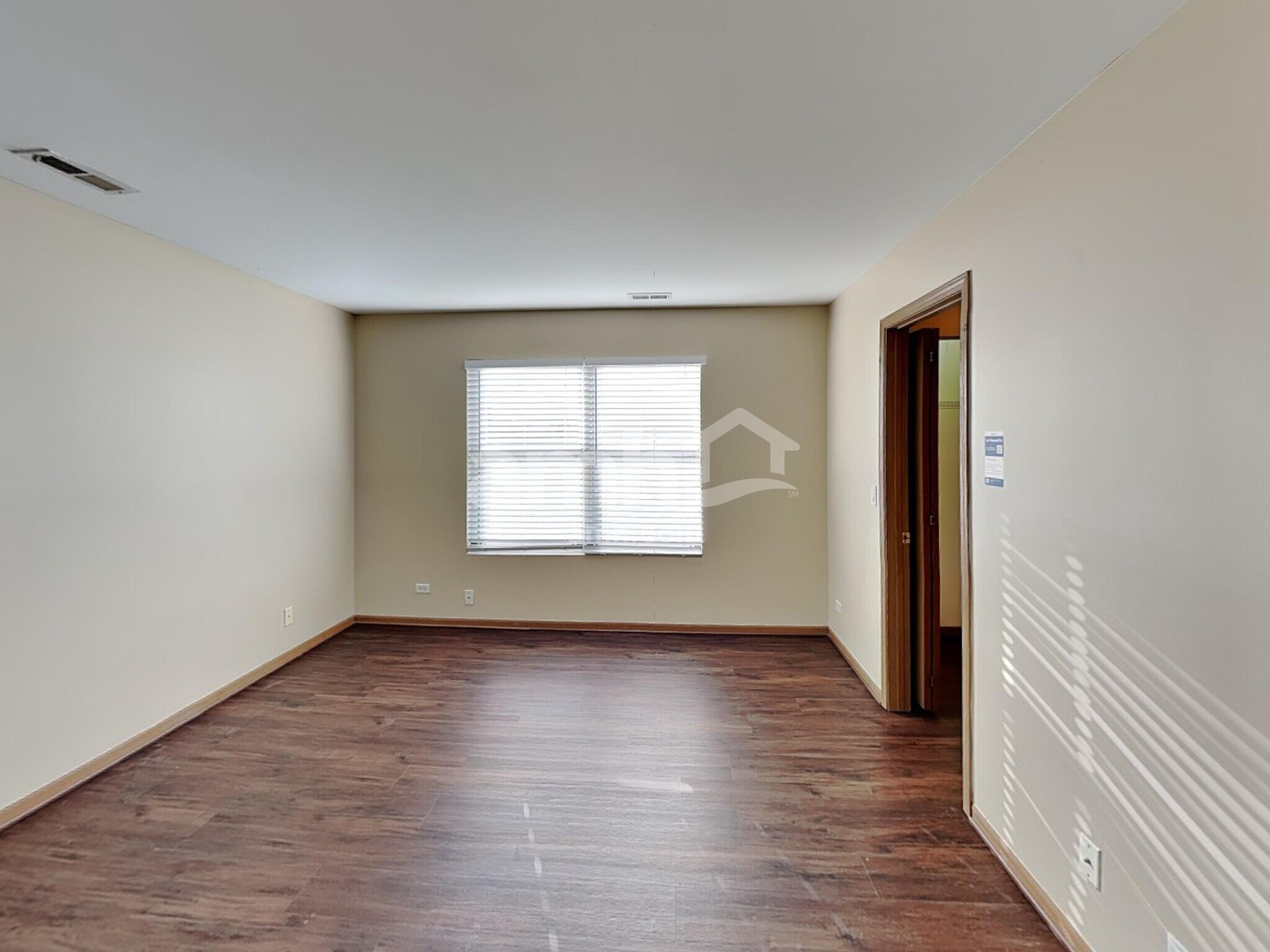 Building Photo - 434 Monarch Ln