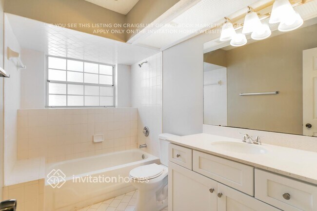 Building Photo - 104 Harbour Island Ct