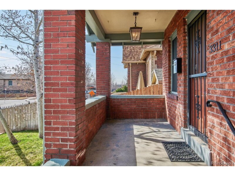 Building Photo - 3311 Clay St