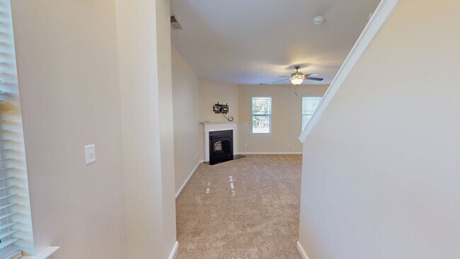 Building Photo - Stylish Two-Story in the dreamy Riverbrooke Community of Raeford!