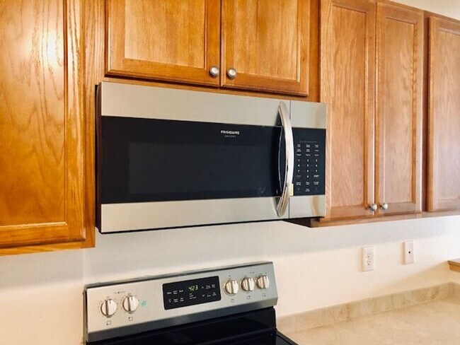 Building Photo - Hermosa Park Fourplex