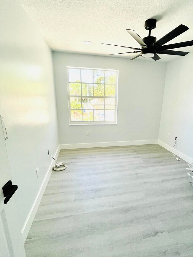 Building Photo - 3016 Rockville Ln