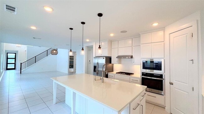 Building Photo - 625 Pecan Bottom Trail