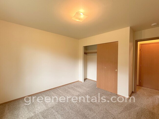 Building Photo - Desoto-721