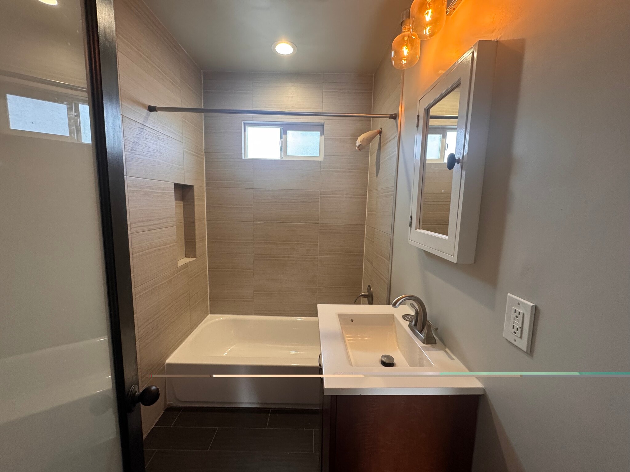 Building Photo - 5375 Raphael St