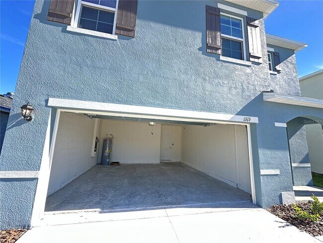 Building Photo - 1169 Cascades Ave