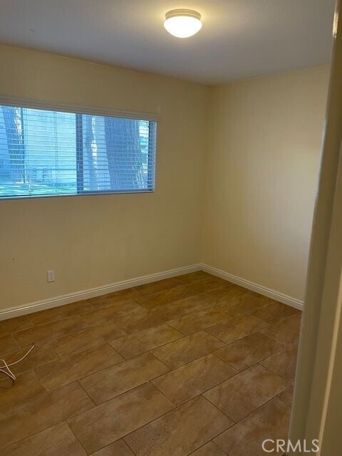 Building Photo - 1251 S Meadow Ln