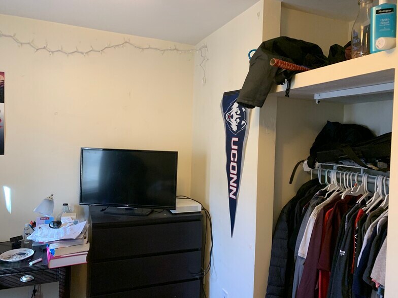 Building Photo - 7 Donnybrook Rd